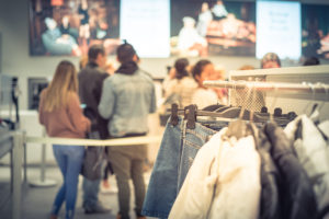 shutterstock 1270615264 Retail People Counting